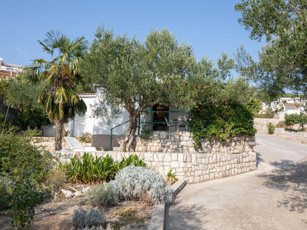 Holiday Home Dubra By Interhome Komarna Exterior photo